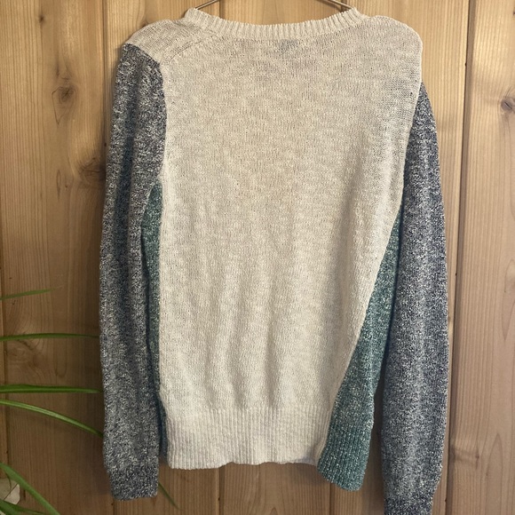 NWOT Theory colorblock sweater - Picture 2 of 8